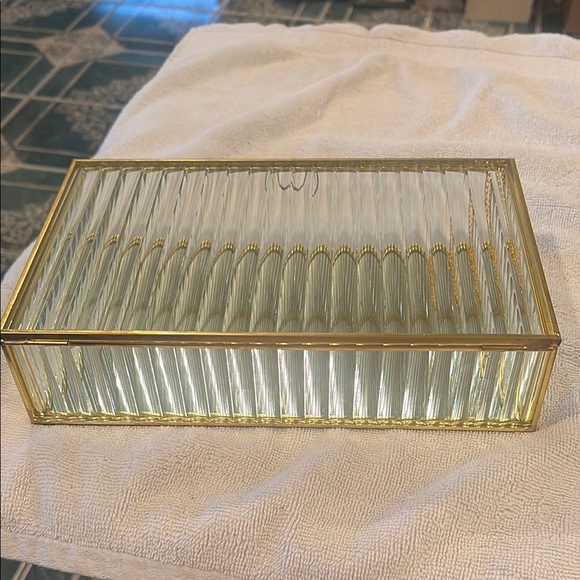 Elegant Glass Jewelry Box with Gold Trim & Gold Chain Lid Holder - Picture 7 of 8